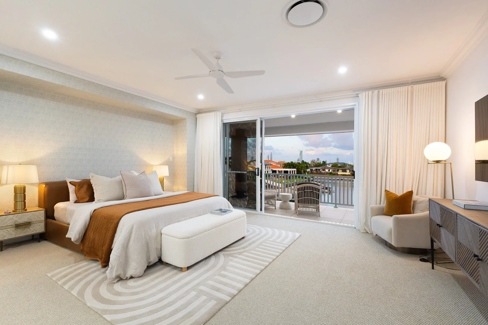 Additional image 12 of 8 Rannock Avenue, Benowa Waters QLD 4217