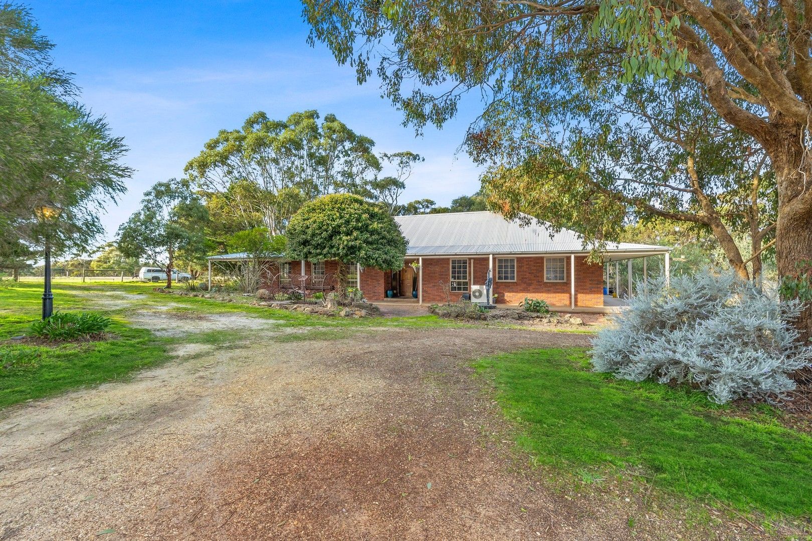 335 Pioneer Ridge Road, Meredith VIC 3333, Image 0