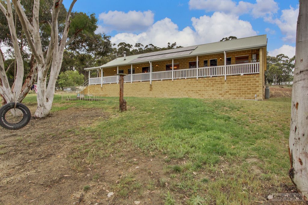 120 Mulwaree Drive, Tallong NSW 2579, Image 0