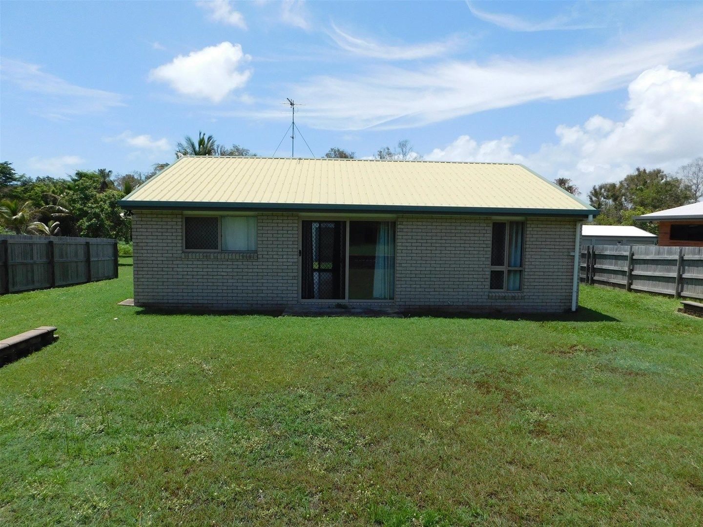 15 Campwin Beach Road, Campwin Beach QLD 4737, Image 1