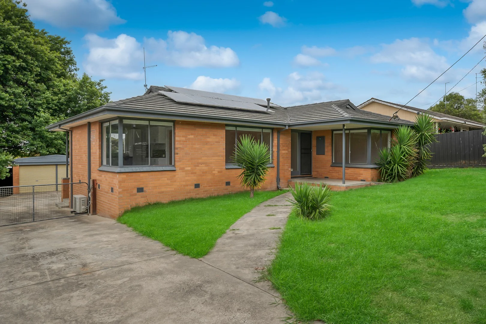 11 Leonard Court, Pakenham VIC 3810