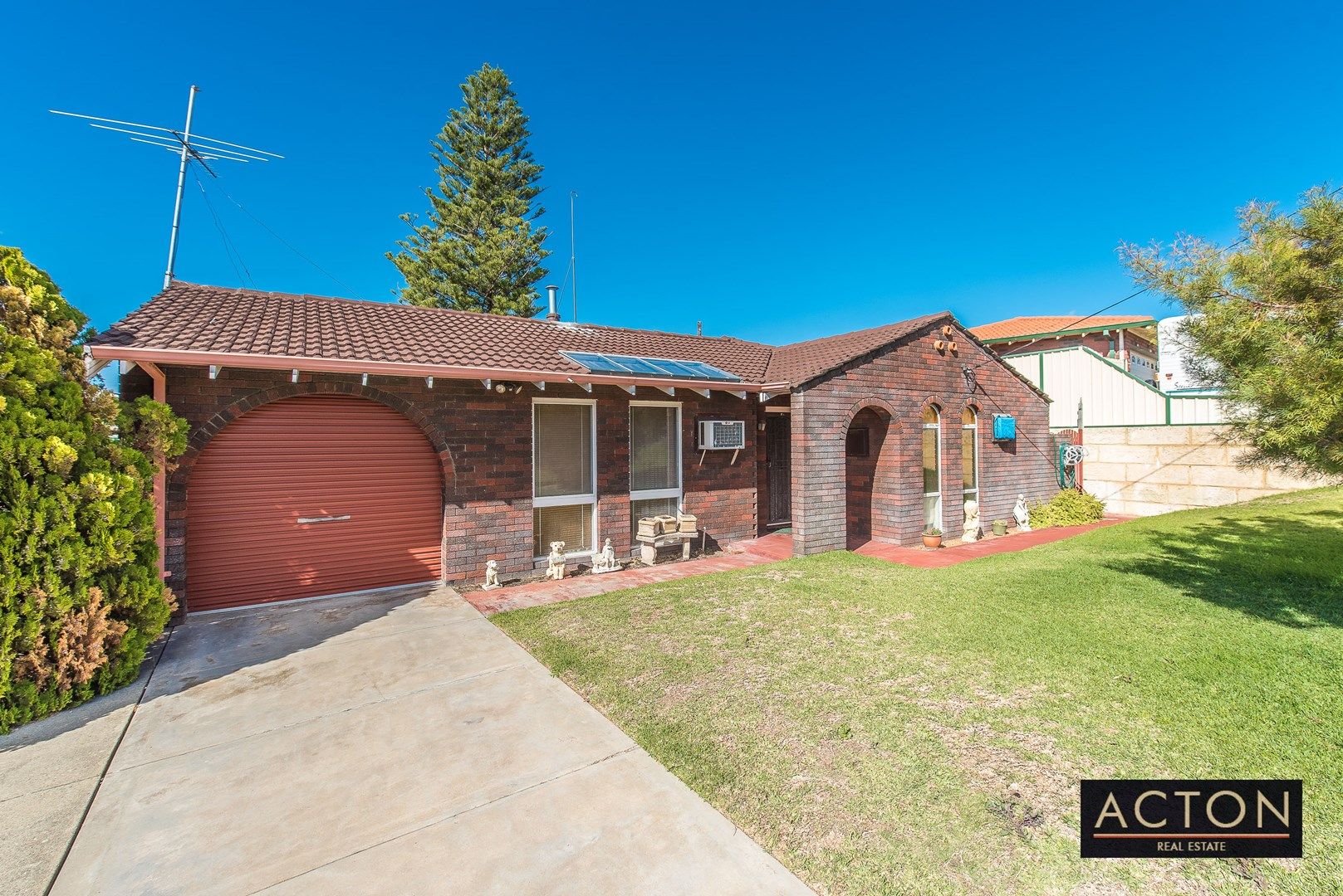 24 Piper Street, Quinns Rocks WA 6030, Image 0