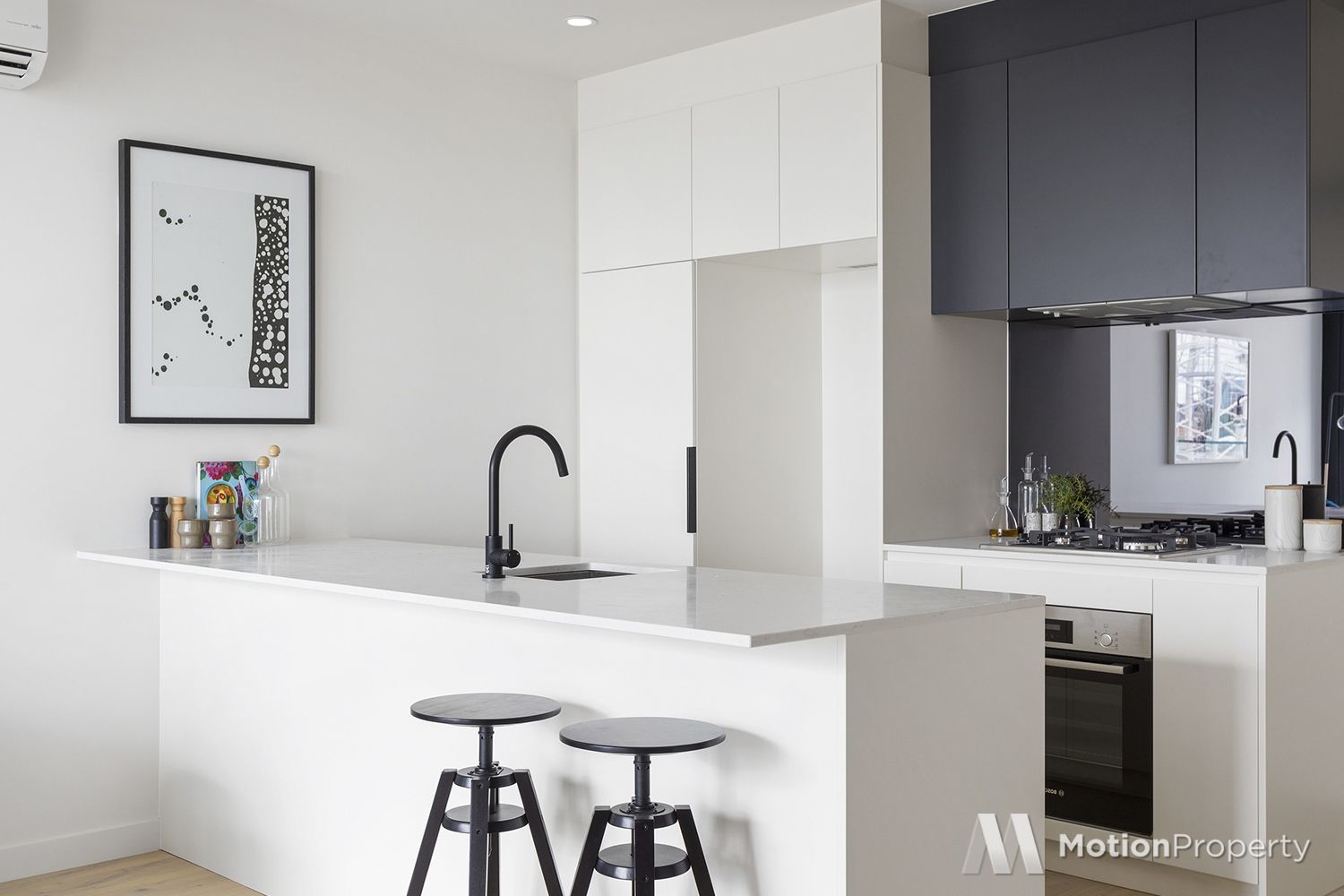 1 bedrooms Apartment / Unit / Flat in 905/2 Joseph Road FOOTSCRAY VIC, 3011