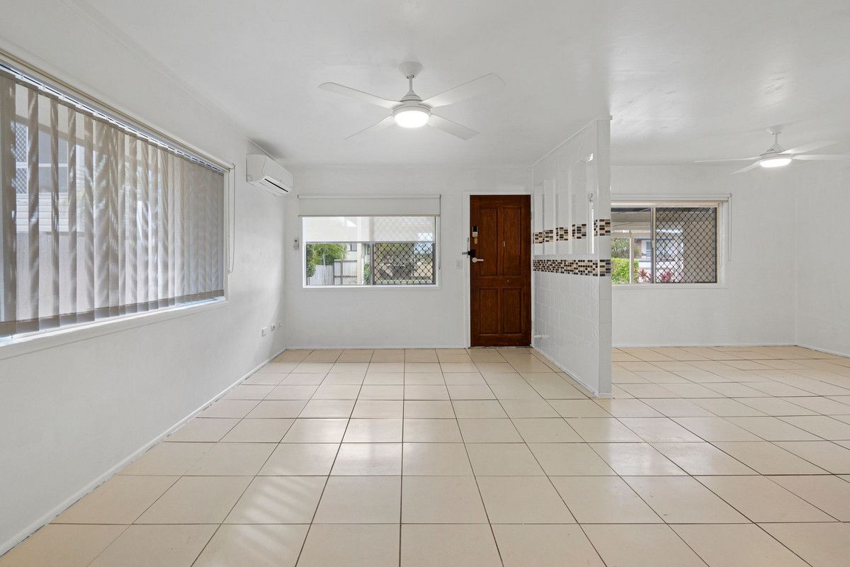 4 Palmer Parade, Strathpine QLD 4500, Image 2