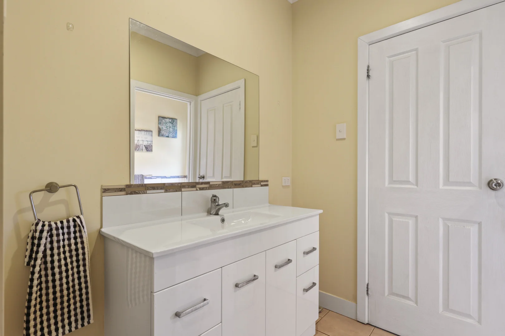 Additional image 20 of 3 Light Place, Mount Compass SA 5210