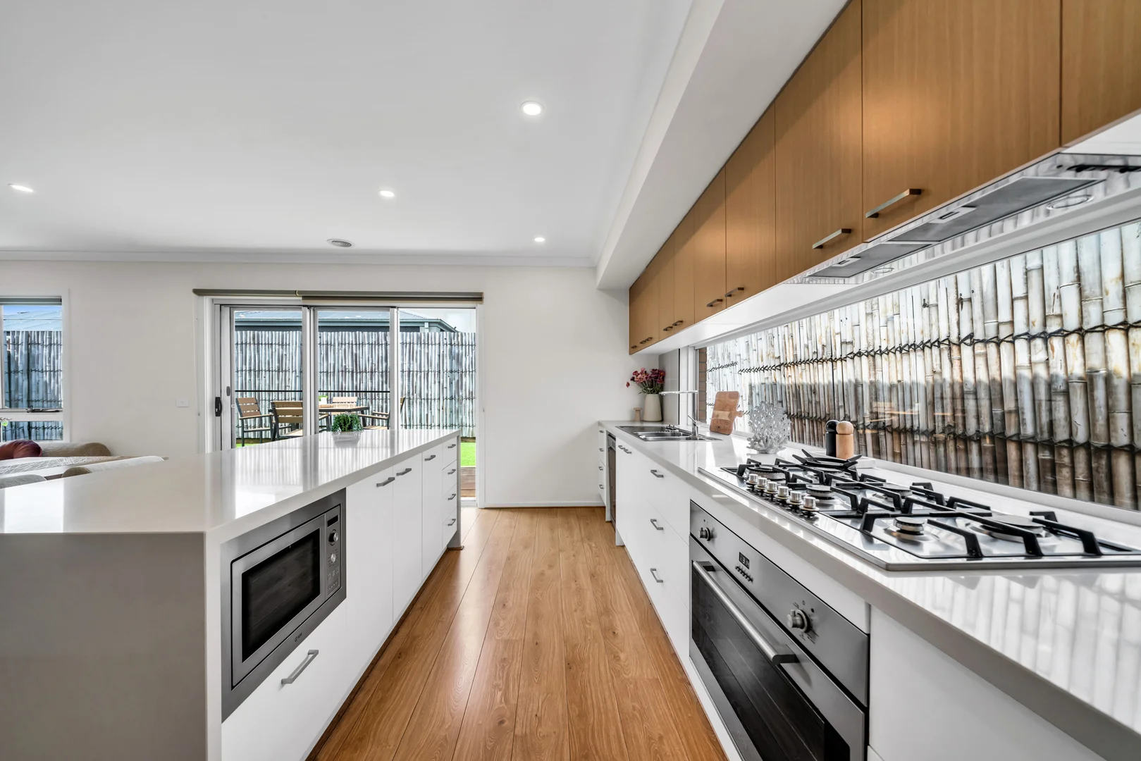 Additional image 11 of 10 Madeira Street, Manor Lakes VIC 3024