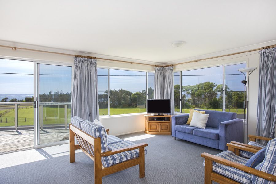 33 Seaside Drive, Dolphin Point NSW 2539, Image 2