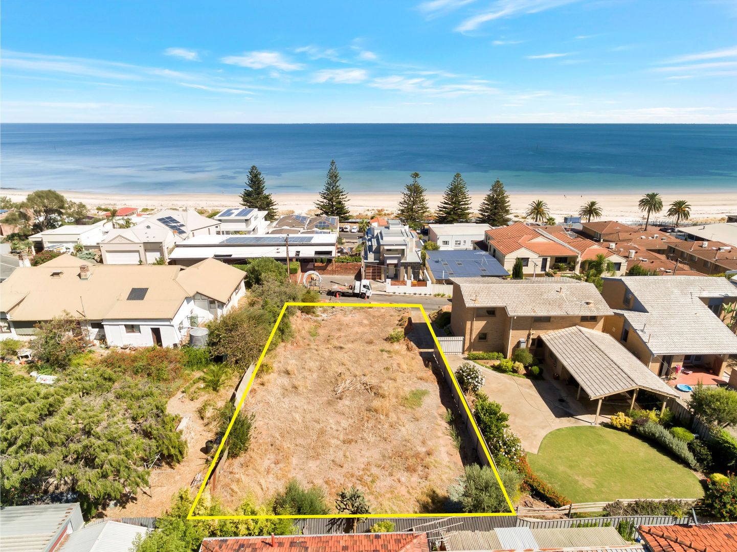 51 Marine Parade, Seaclif Property History & Address Research Domain