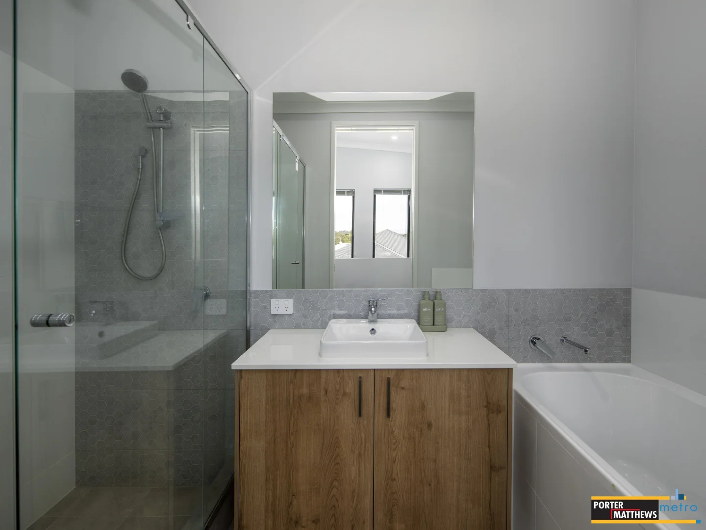 Additional image 19 of 1 Montague Grange, Bushmead WA 6055