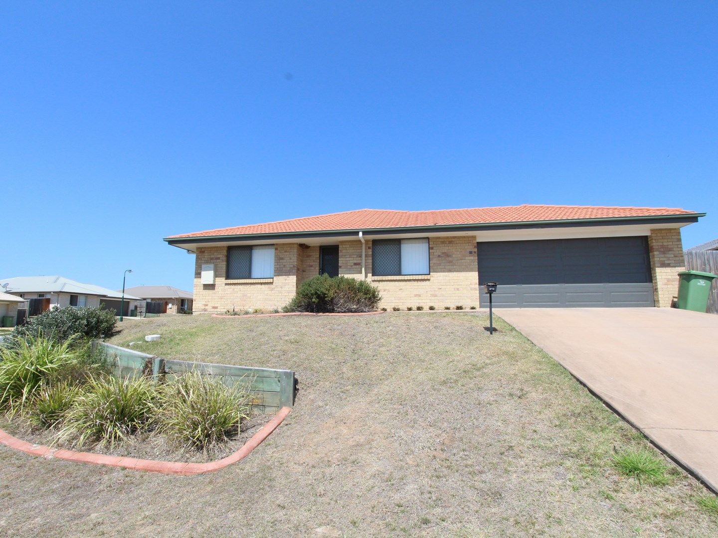 2/12 Tawney Street, Lowood QLD 4311, Image 0