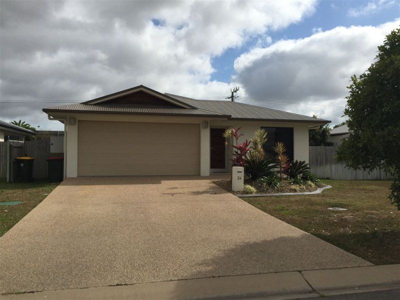 4 bedrooms House in 34 Kroymans Drive MOUNT LOUISA QLD, 4814