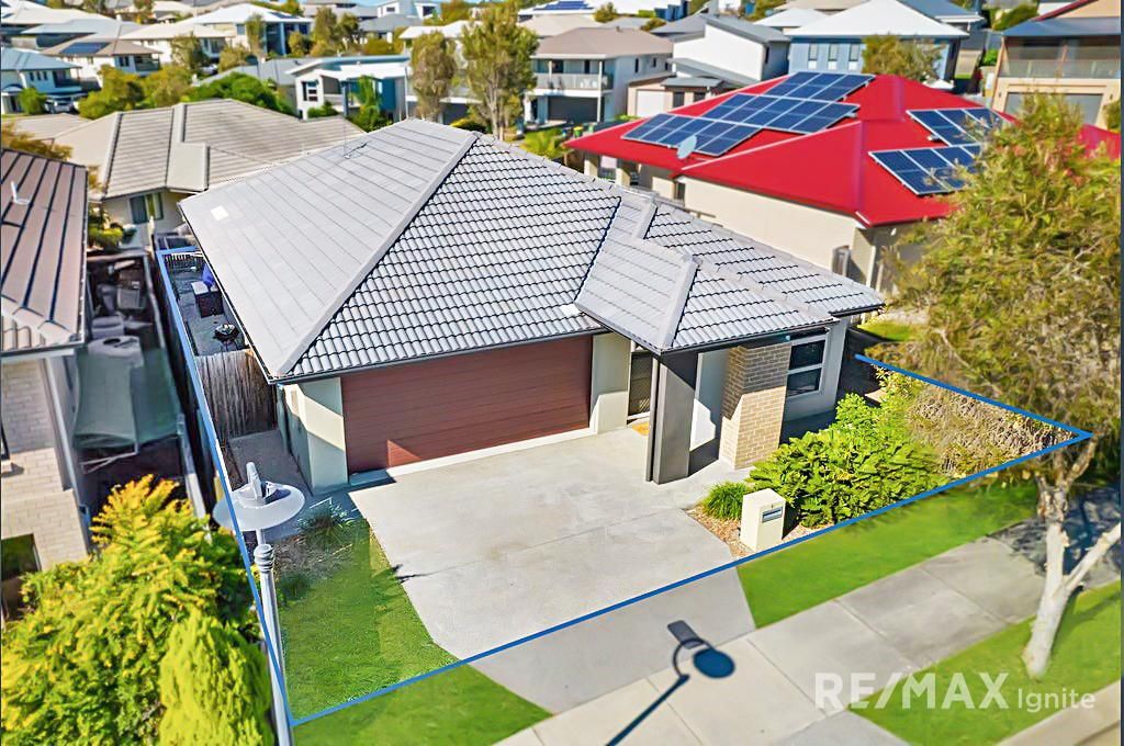 4 bedrooms House in 6 Basil Street SPRINGFIELD LAKES QLD, 4300