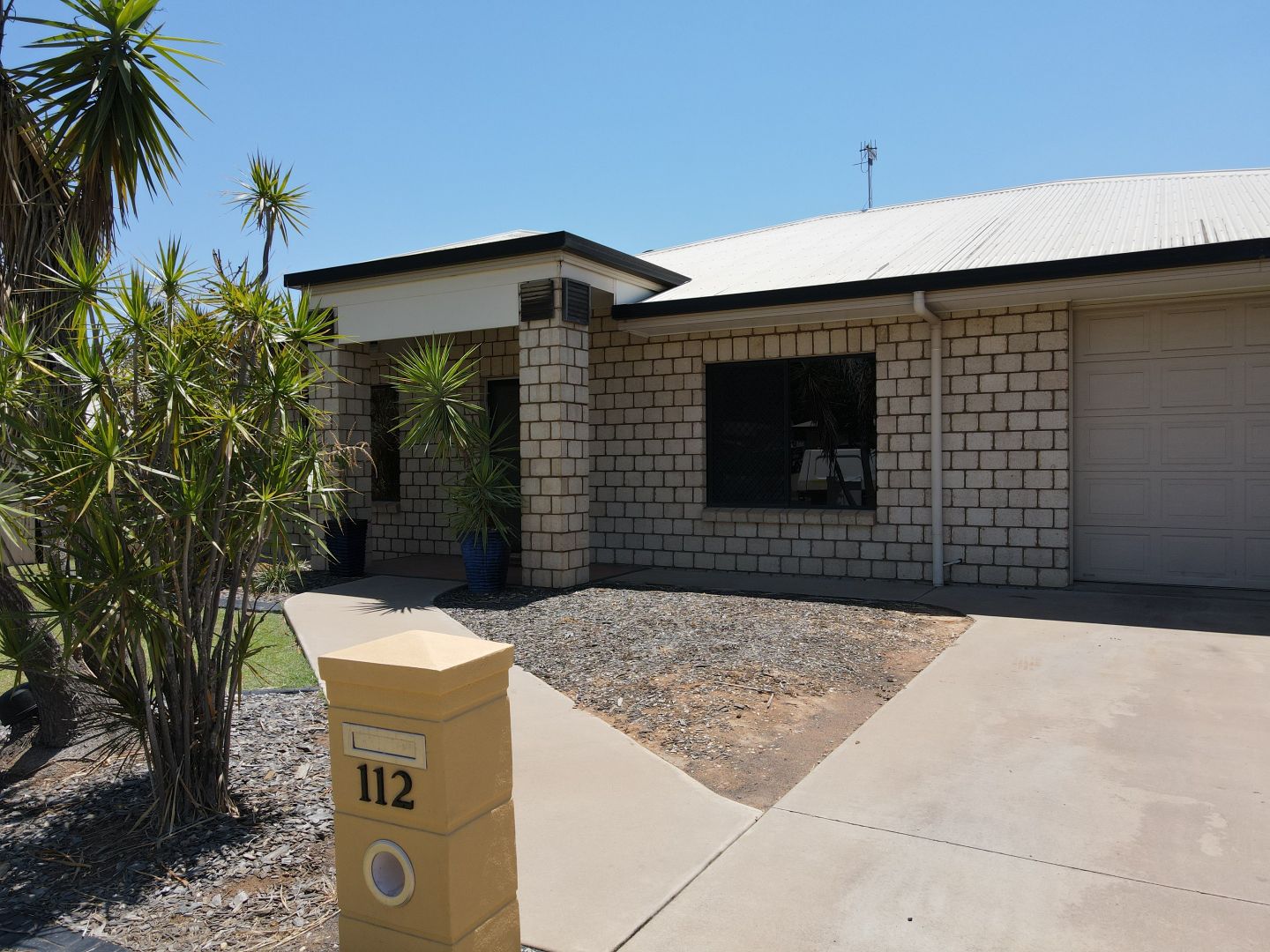 112 Clements Street, Moranbah QLD 4744, Image 1