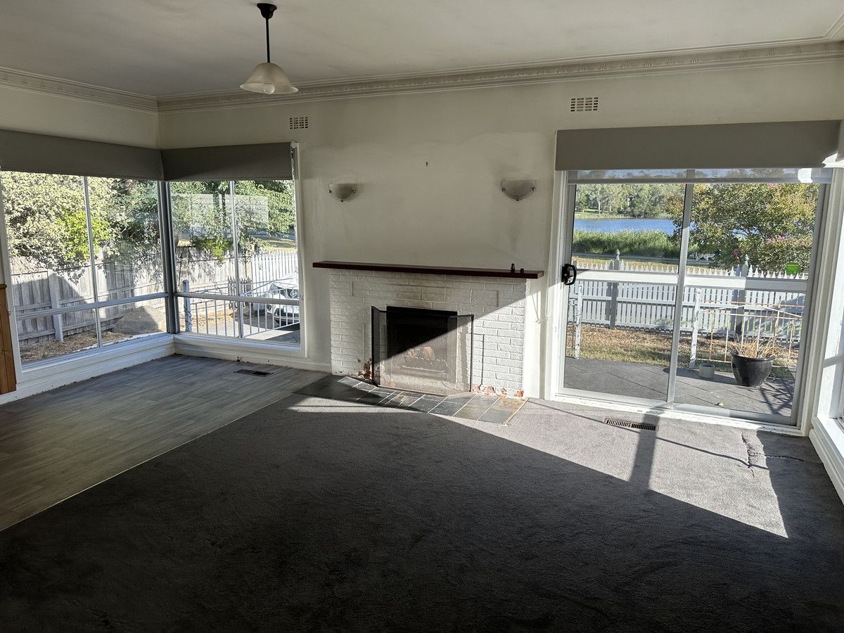 203 Foster Street, Sale VIC 3850, Image 2