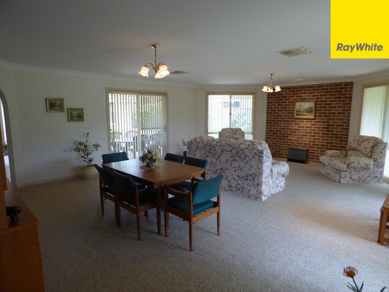 57 Church Street, Forbes NSW 2871, Image 2