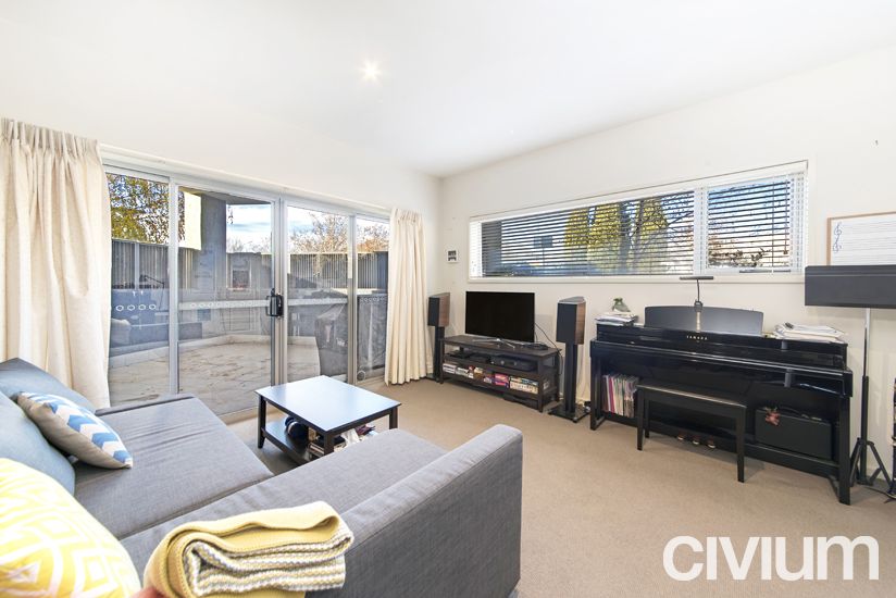 1/15 Strangways Street, Curtin ACT 2605, Image 2