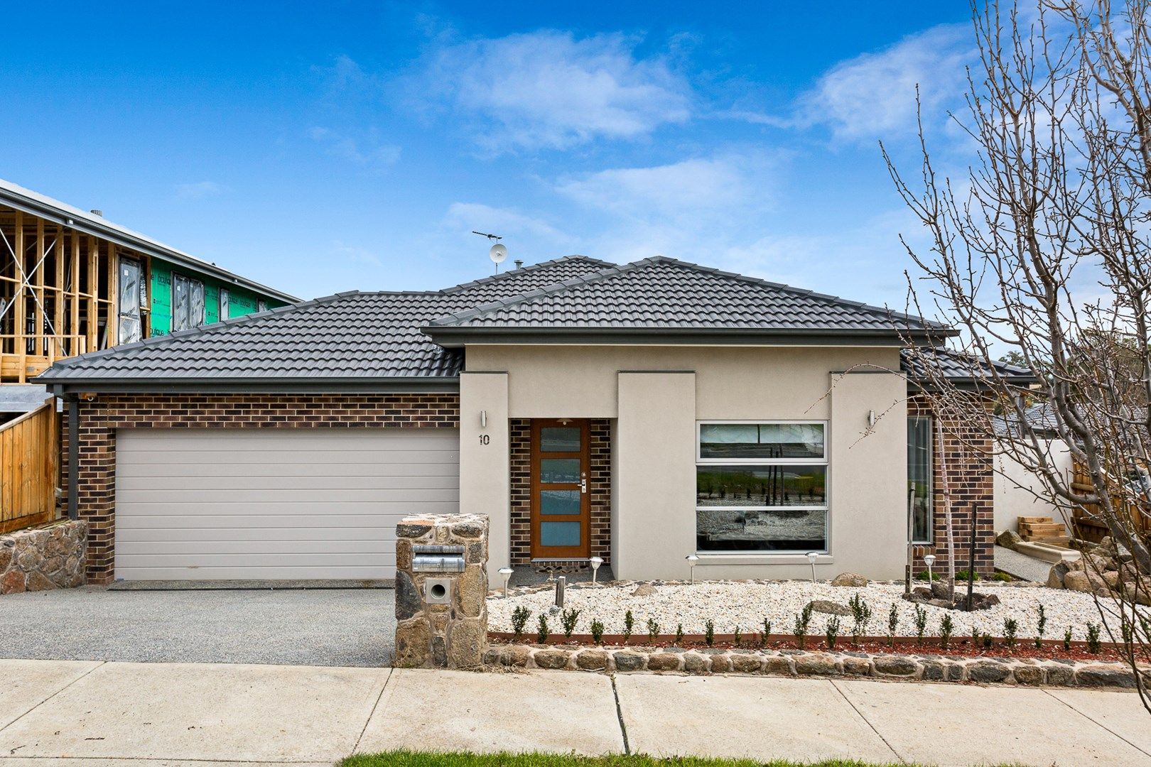 10 Viewhill Court, Doreen VIC 3754, Image 0