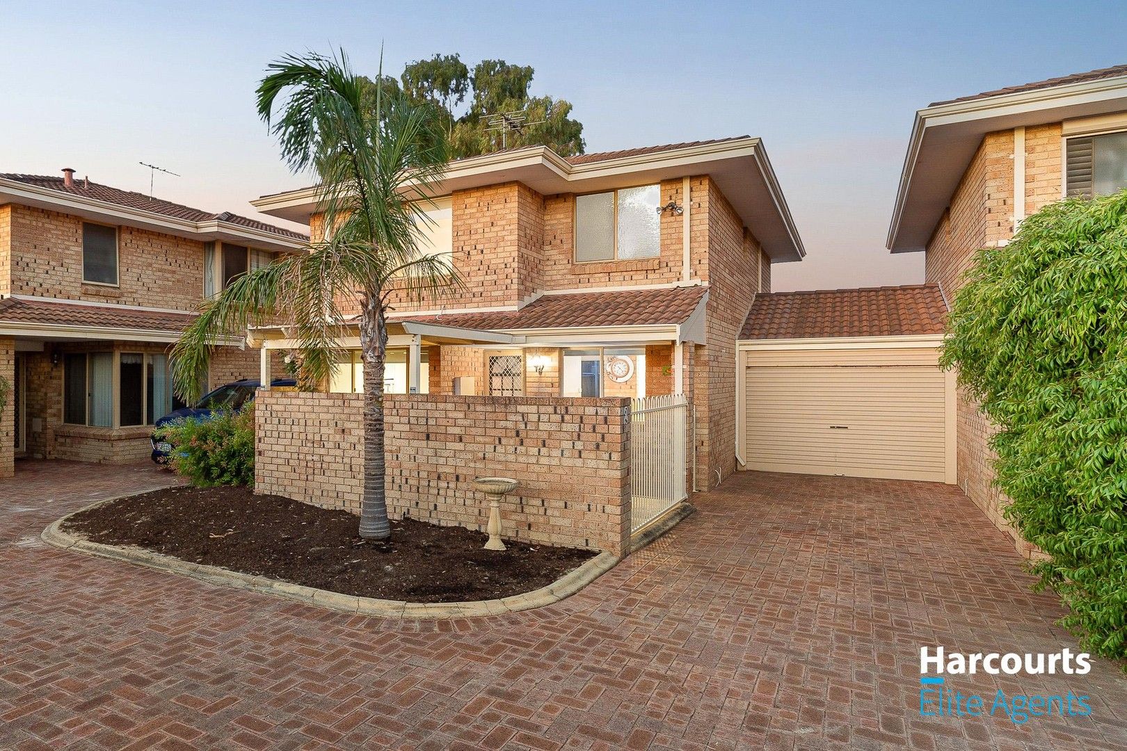 3 bedrooms Townhouse in 94B Kent Street ROCKINGHAM WA, 6168