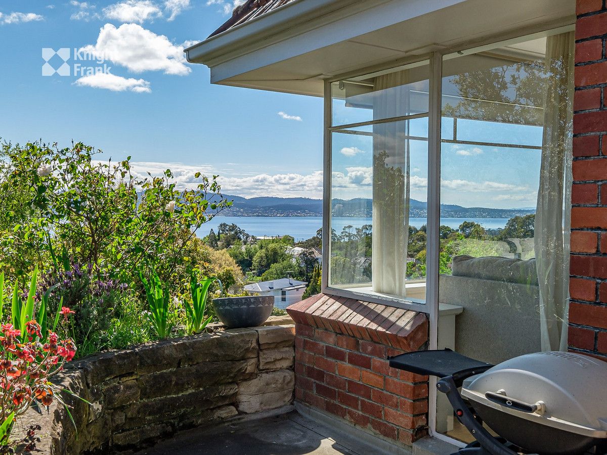 1 Cheverton Parade, Sandy Bay TAS 7005, Image 2