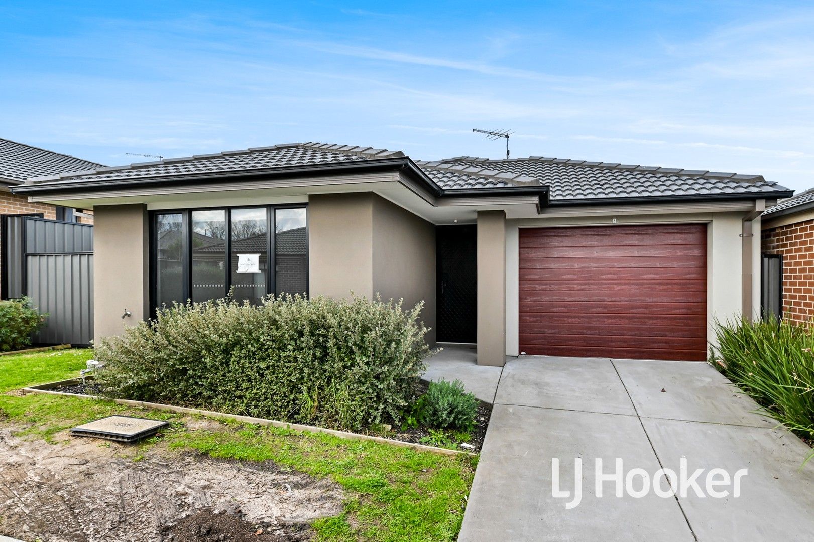 6 Macleod Circuit, Pakenham VIC 3810, Image 0