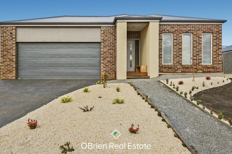 32 Bunyip Drive, Drouin Property History & Address Research Domain