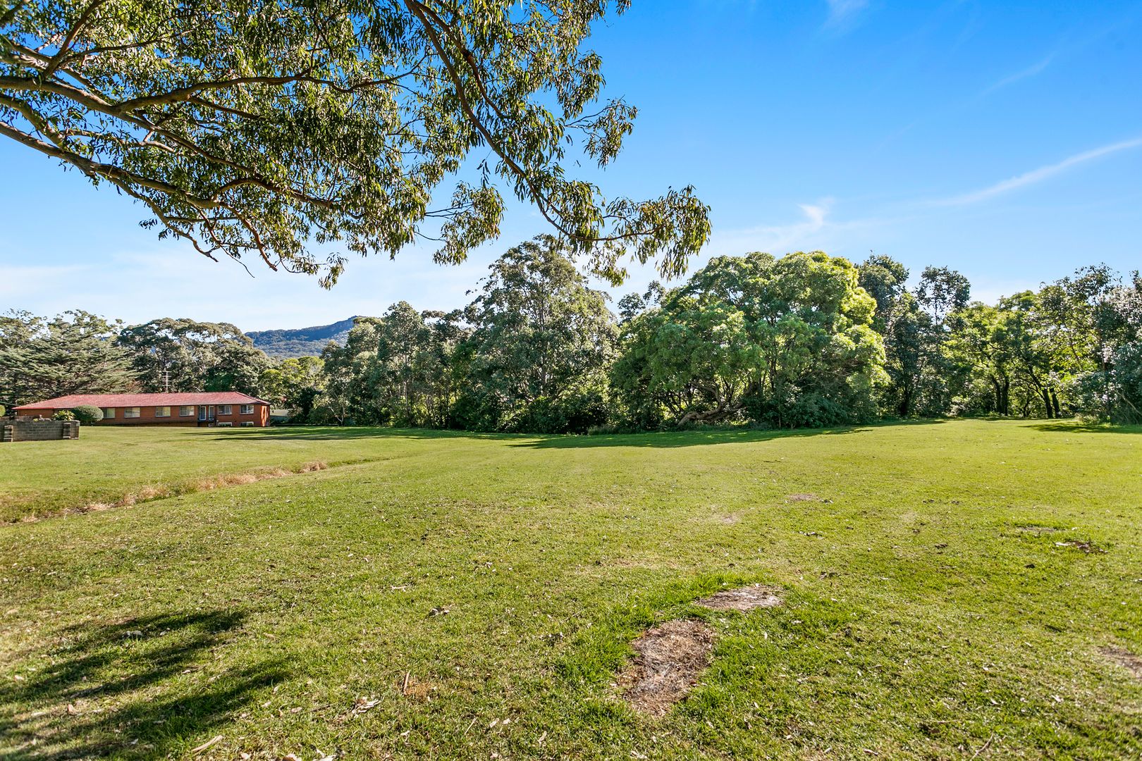 2 Henrietta Street, Towradgi NSW 2518, Image 2