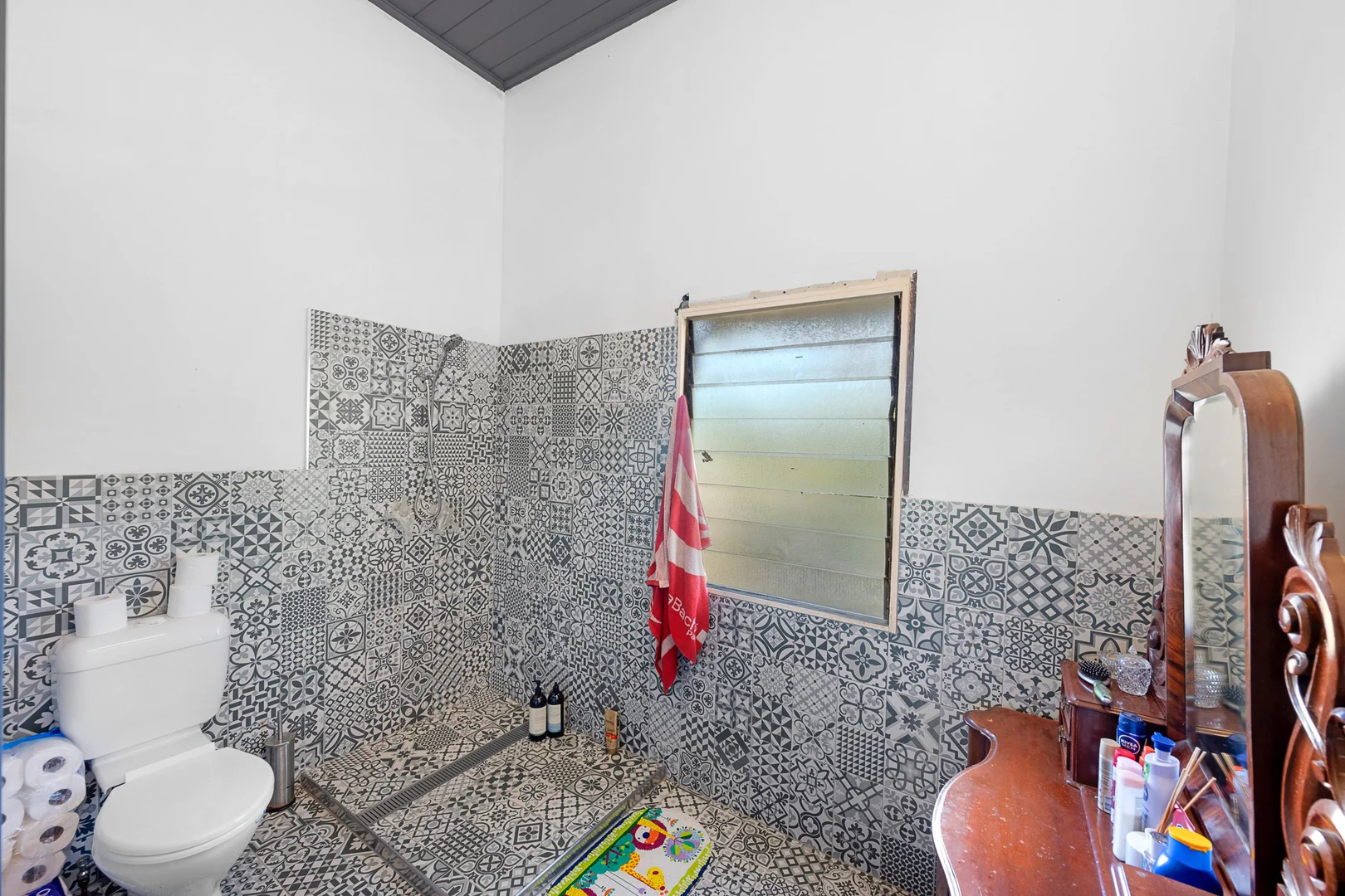 Additional image 16 of 53-61 Flinders Parade, Gladstone Central QLD 4680