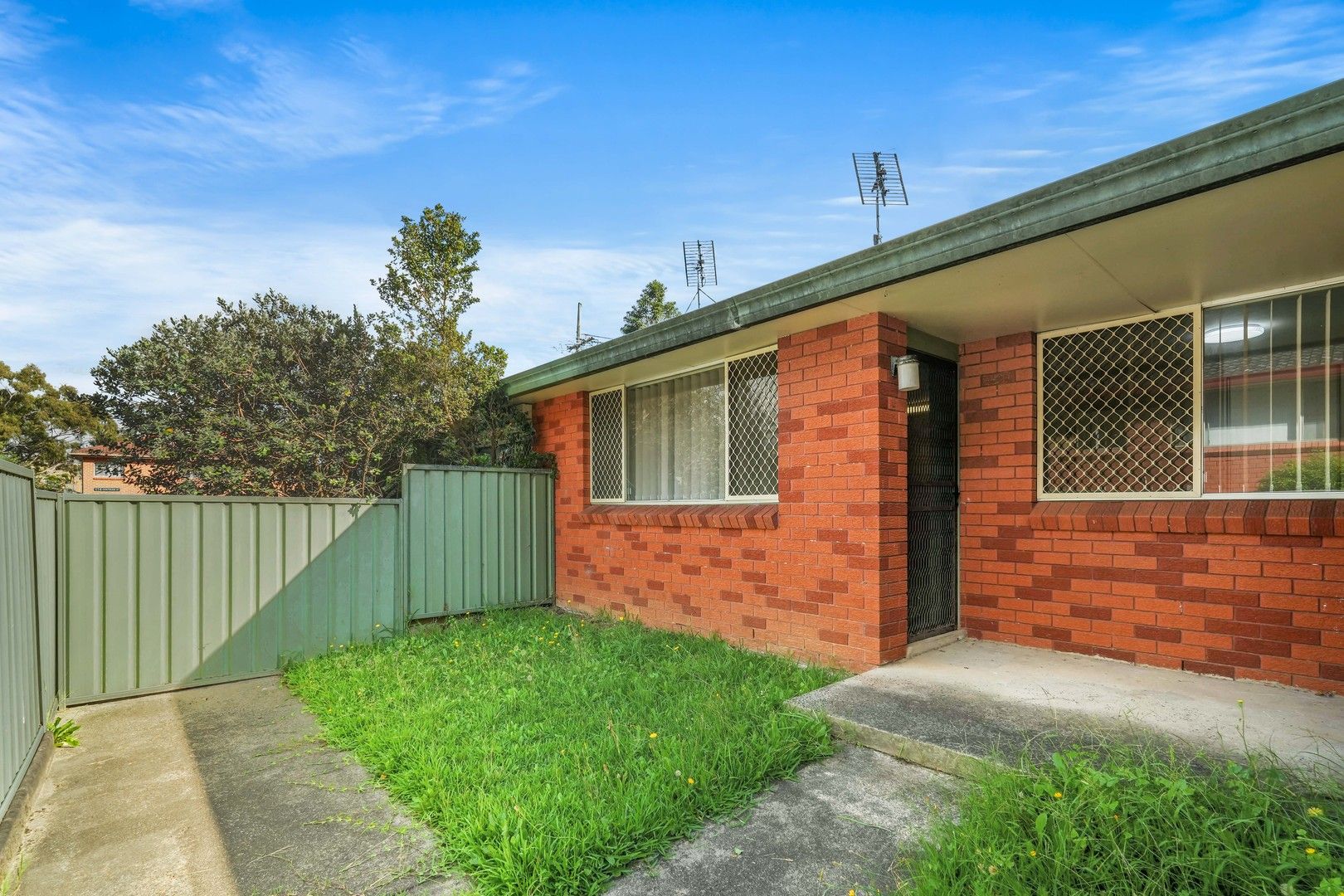 2 bedrooms Villa in 2/177 Gertrude Street GOSFORD NSW, 2250