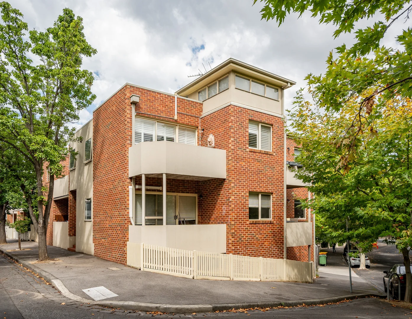 Additional image 15 of 6/1 The Lairidge, Kensington VIC 3031