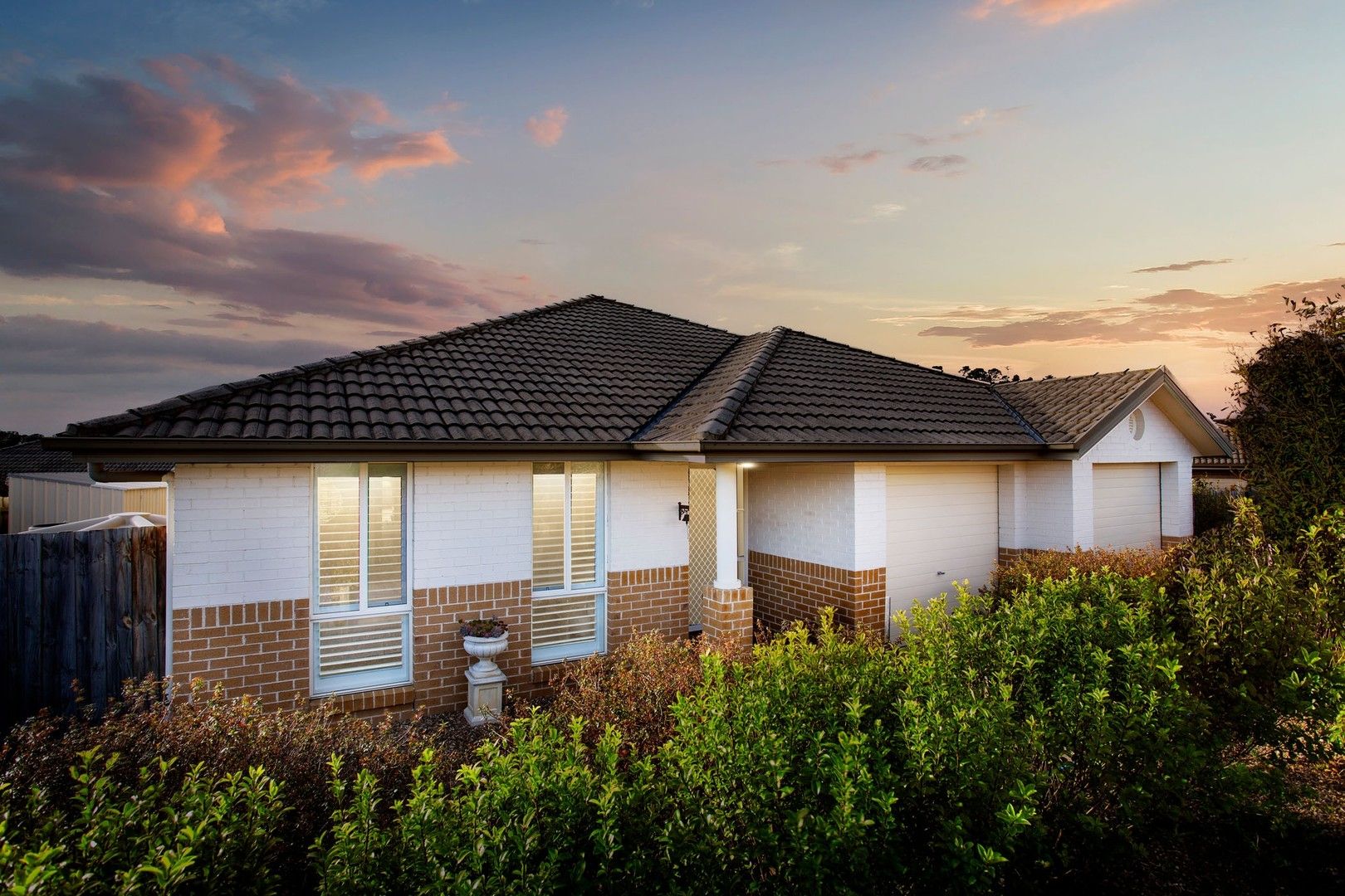 4 bedrooms House in 8 Brennan Drive GOULBURN NSW, 2580
