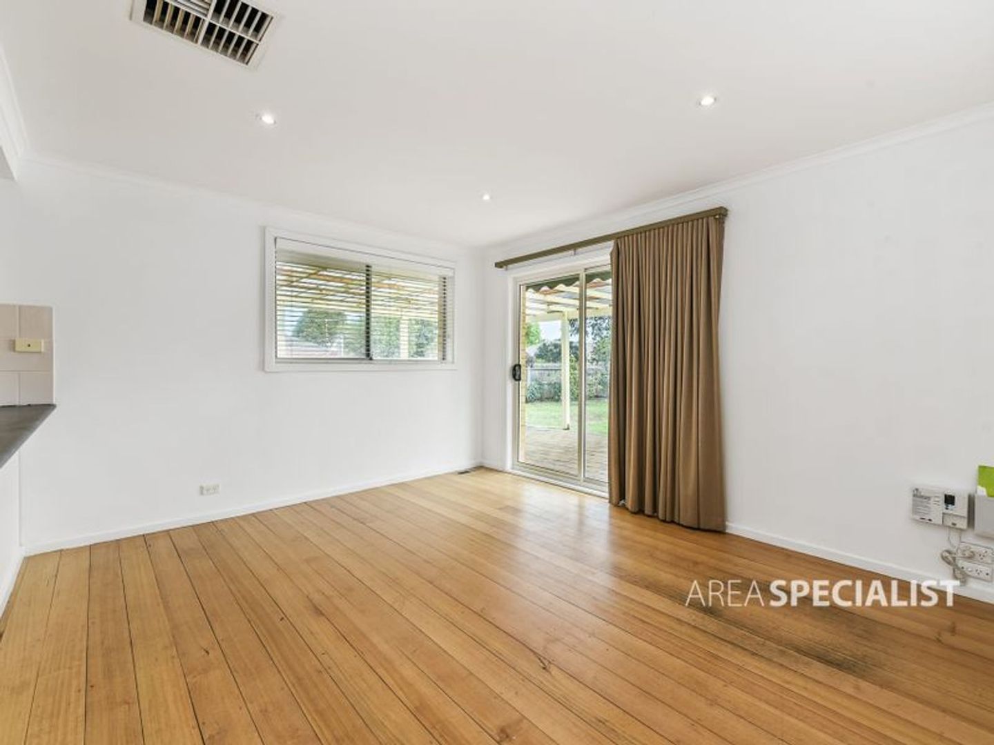 41 Carramar Drive, Frankston VIC 3199 House For Rent Domain