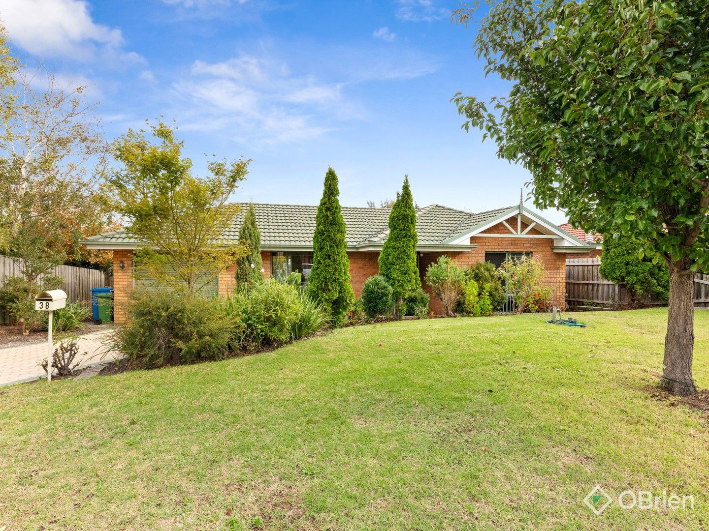 38 Hartsmere Drive, Berwick VIC 3806, Image 0