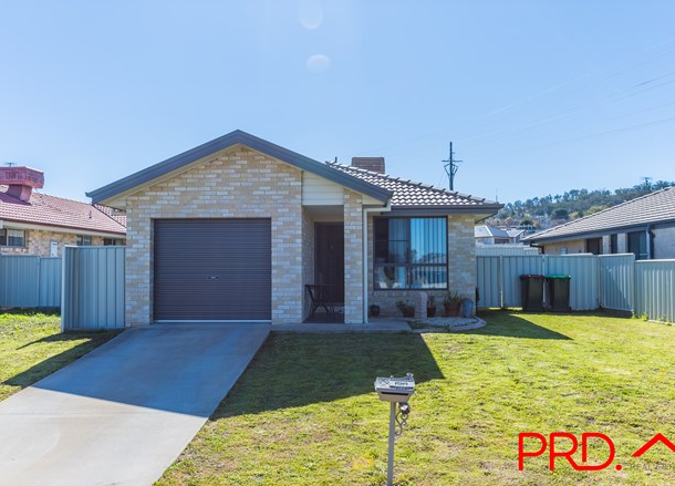 19A Tulipwood Crescent, Oxley Vale NSW 2340
