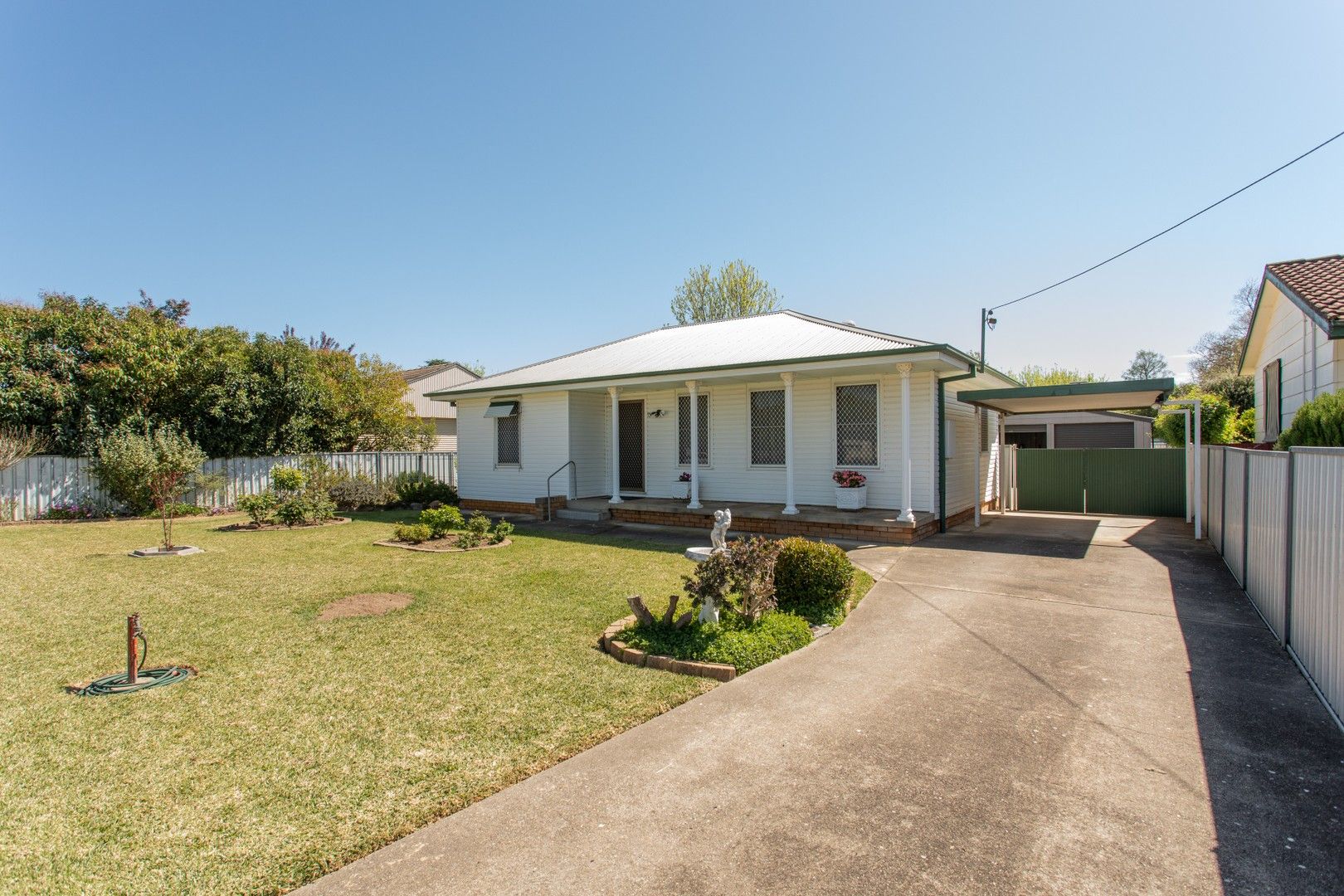 22 Logan Street, Cowra NSW 2794, Image 0