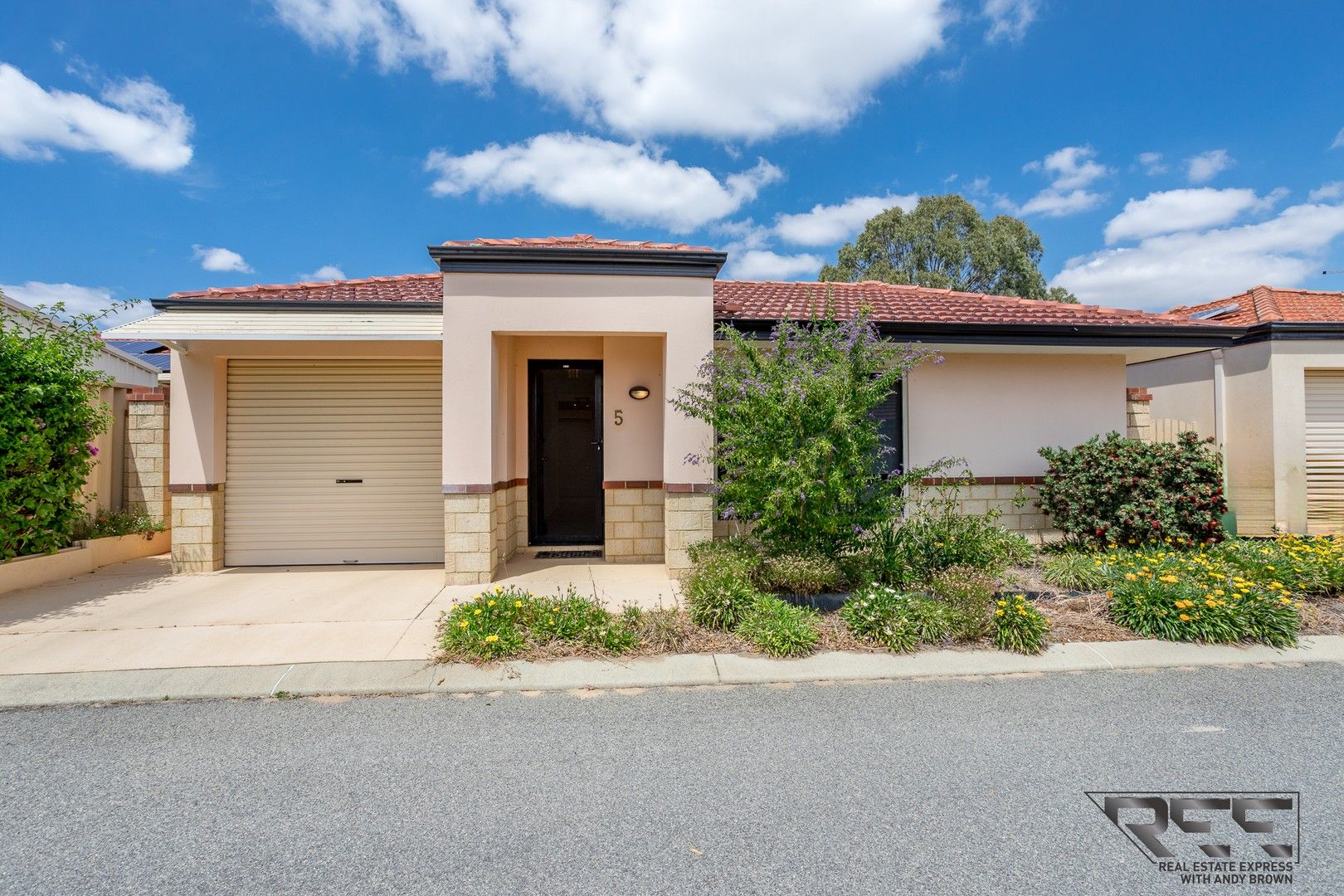 5/6 Bridal Crescent, Kenwick WA 6107, Image 0