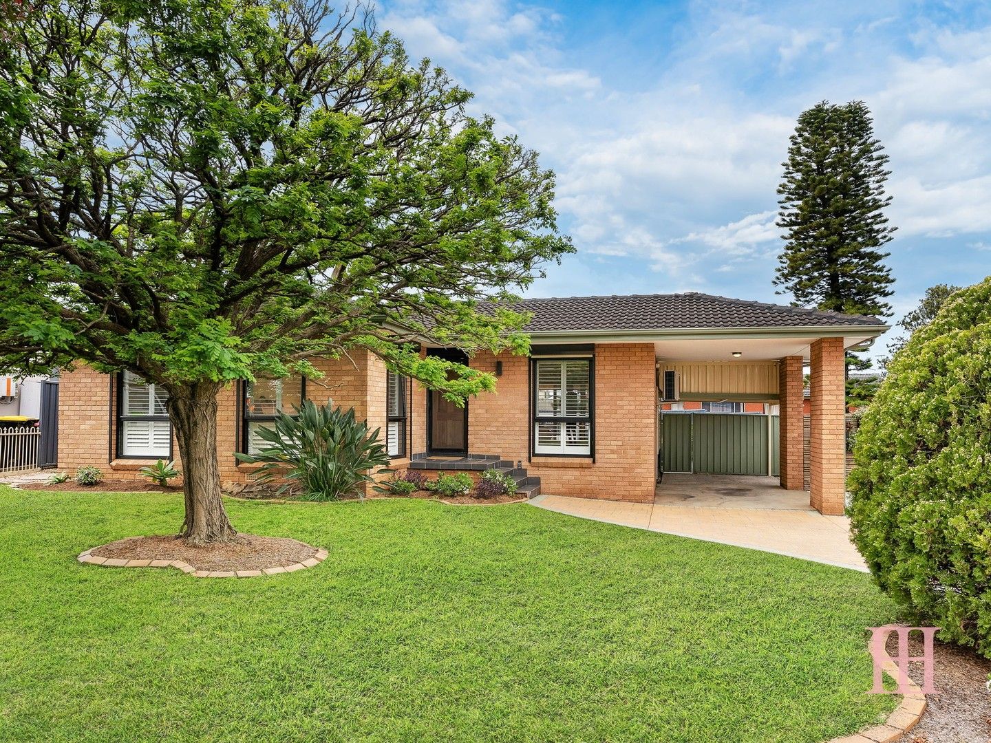 16 Burton Avenue, Moorebank NSW 2170, Image 0