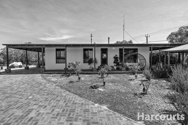 Picture of 89 Lakeside Terrace, PRESTON BEACH WA 6215