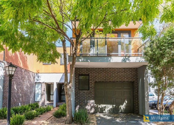 13/3 Johnston Street, Newport VIC 3015