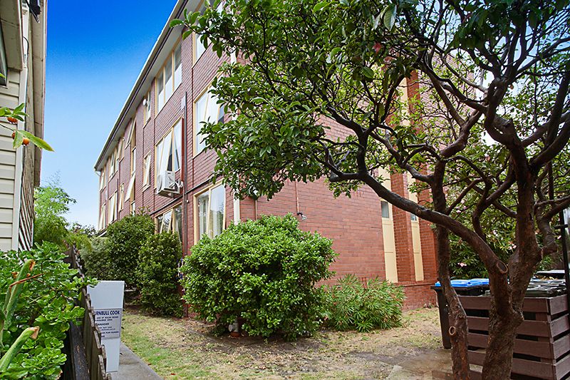 12/4 Normanby Street, Prahran VIC 3181 Apartment For Rent 395 Domain