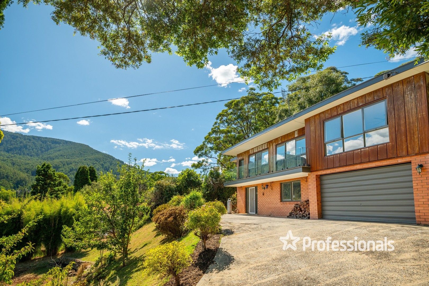 6 Pheasant Parade, Warburton VIC 3799, Image 0