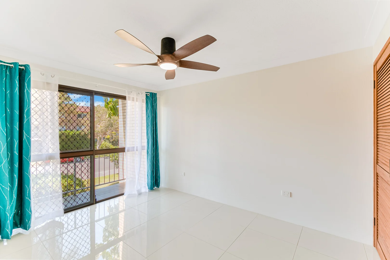 Additional image 6 of 1/10 Allara Avenue, Palm Beach QLD 4221