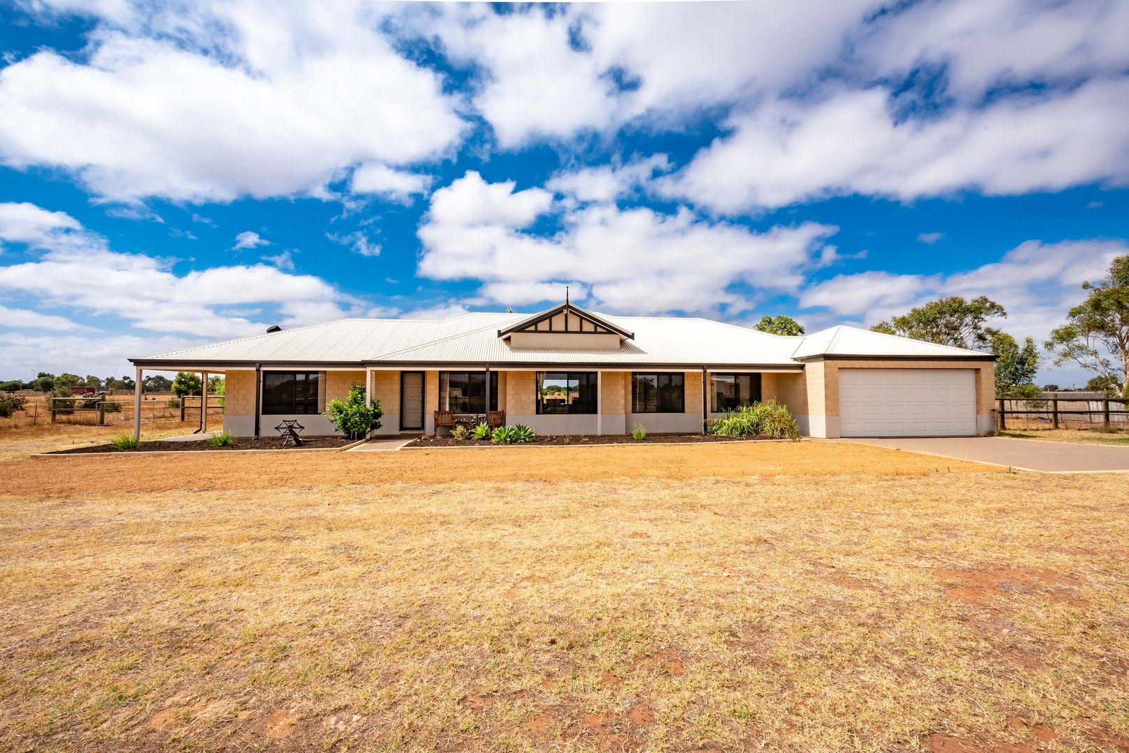 80 Sadler Way, Deepdale WA 6532, Image 1