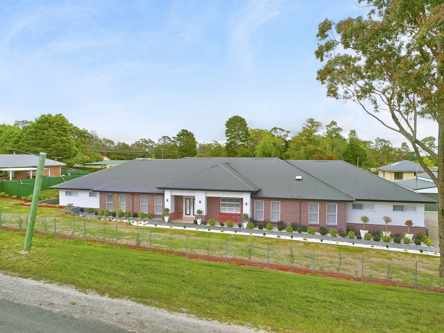 24 Wallaroo Road, Buxton Property History & Address Research Domain