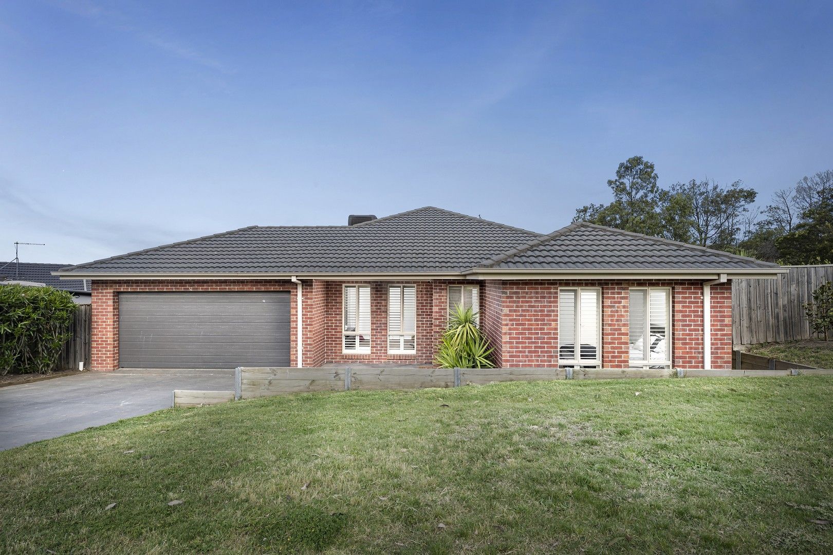 4 bedrooms House in 153 Phillip Drive SUNBURY VIC, 3429