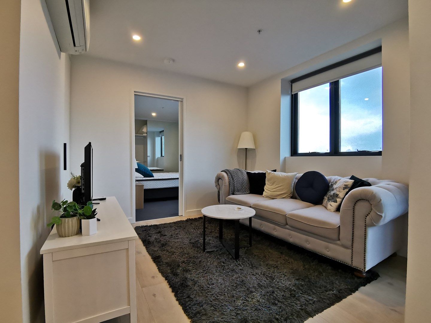 2 bedrooms Apartment / Unit / Flat in 1803/63 Haig Street SOUTHBANK VIC, 3006