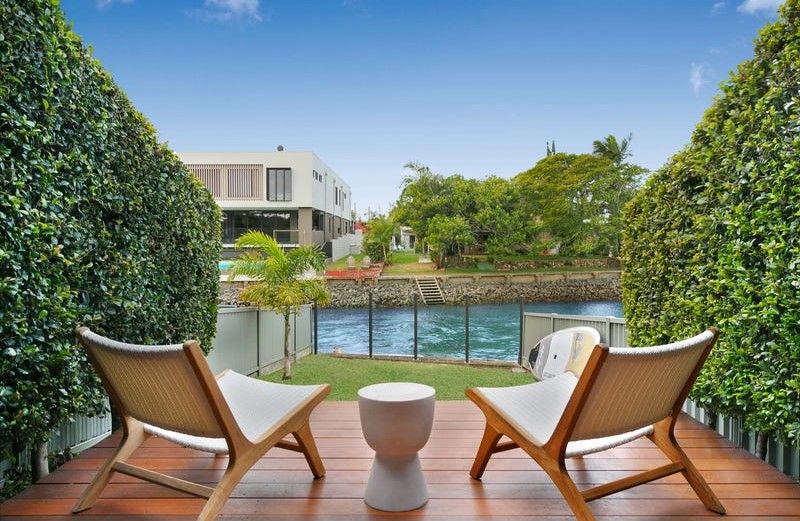 90 Tallebudgera Drive, Palm Beach QLD 4221 House For Rent 2,250