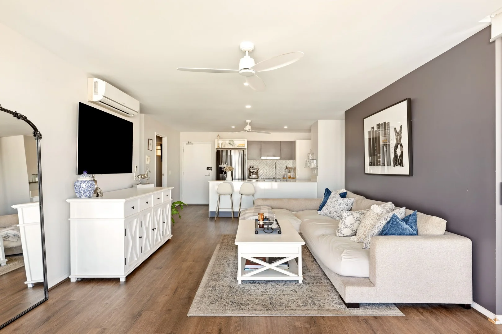 2414/1-7 Waterford Court, Bundall QLD 4217