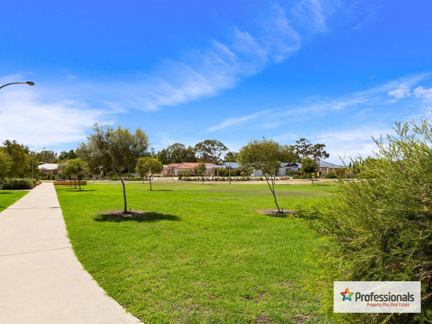 4A Belfast Close, Canning Vale WA 6155, Image 2