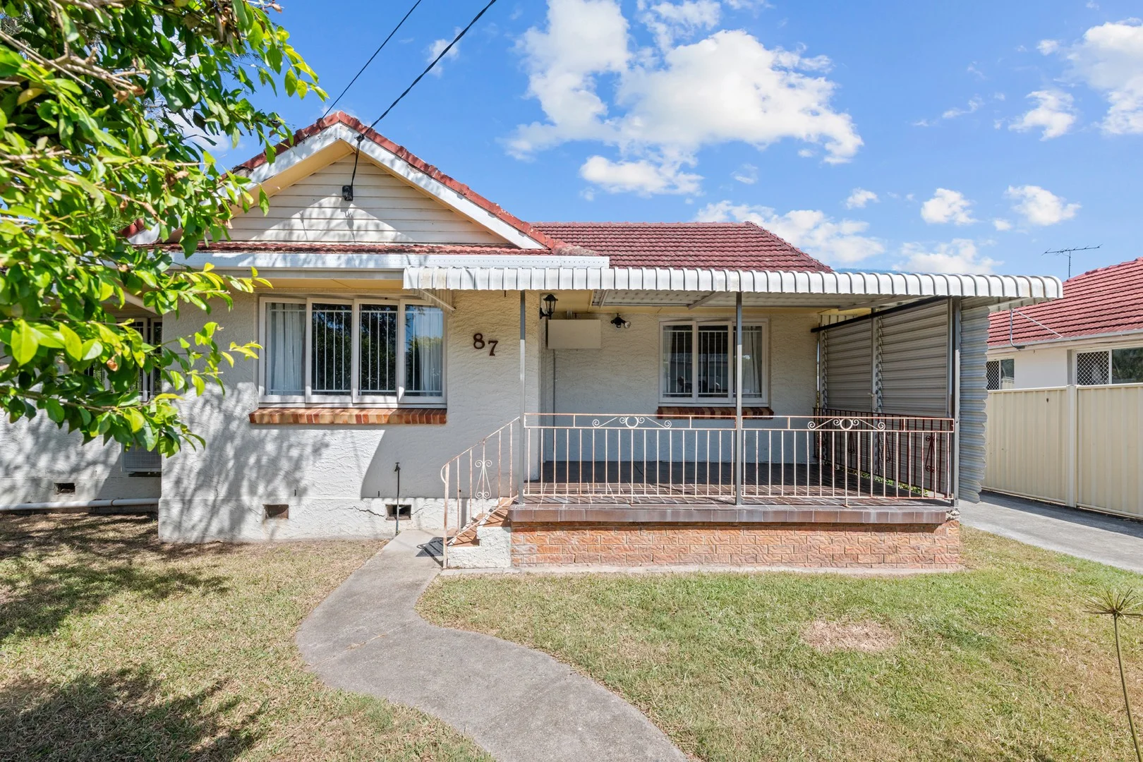 87 Wishart Road, Upper Mount Gravatt QLD 4122
