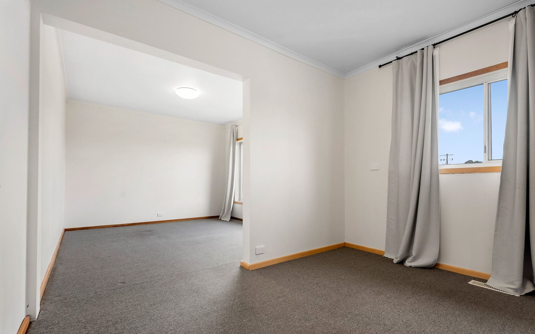 2/74 Jones Road, Dandenong VIC 3175 Studio For Rent Domain